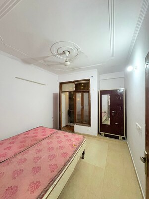 1 BHK Builder Floor For Rent in Chattarpur