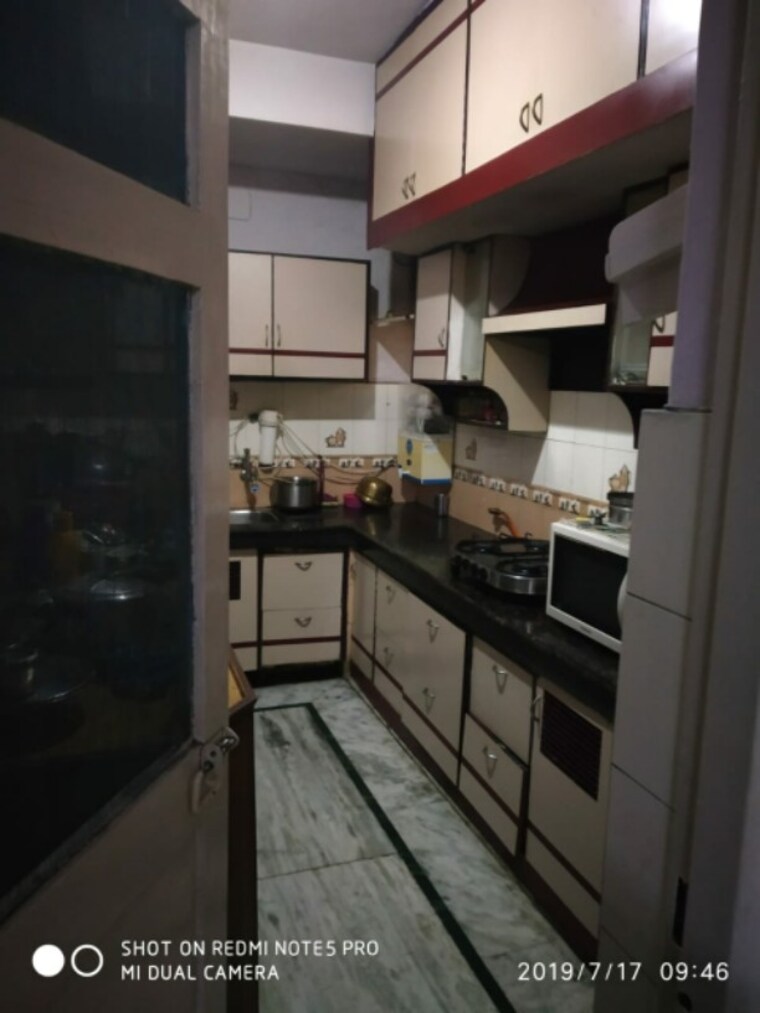 Kitchen, vasant kunj 3 Bedroom 1500 Sq.Ft. Builder Floor In Vasant Kunj Delhi 9502464