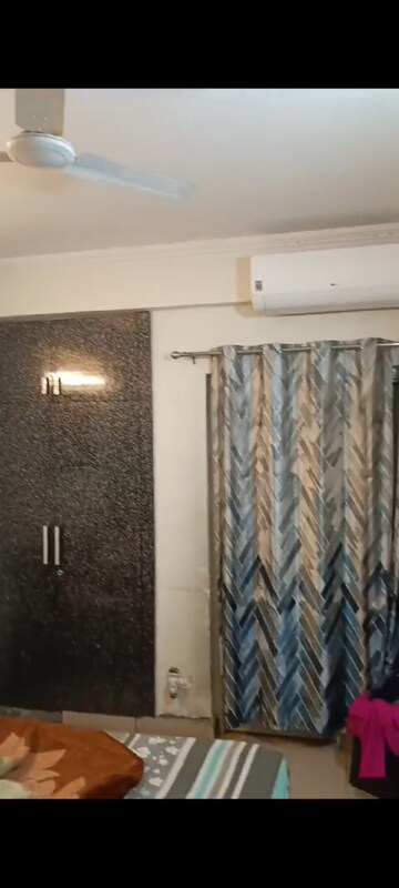 Furnished Amenities in 3 BHK Apartment at Panchsheel Greens, Sector 16 Greater Noida – for Rent