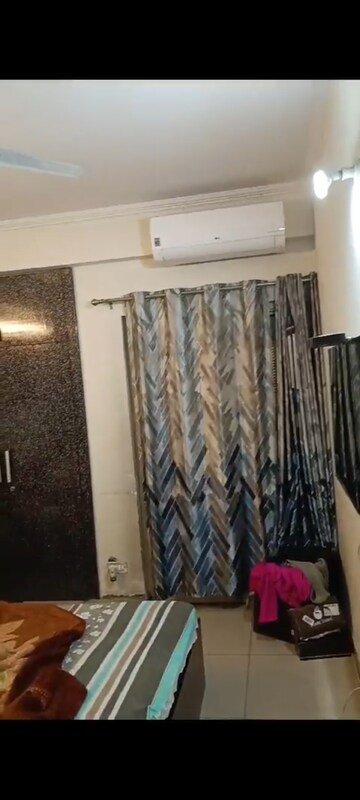 Furnished Amenities in 3 BHK Apartment at Panchsheel Greens, Sector 16 Greater Noida – for Rent