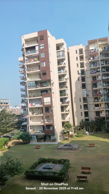 3.5 BHK Apartment For Sale in Dhakoli