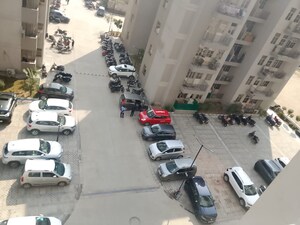 Team Area in 2 BHK Apartment at Signature Solera Apartment, Sector 107 – for Rent