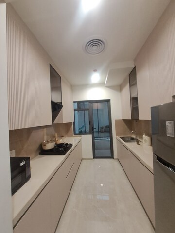 Team Area in 3 BHK Apartment at K Raheja Jade City, Juinagar – for Sale