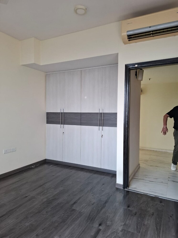 Room, tata-primanti-tower-residences 3.5 Bedroom 2185 Sq.Ft. Apartment In Sector 72 Gurgaon 9502493