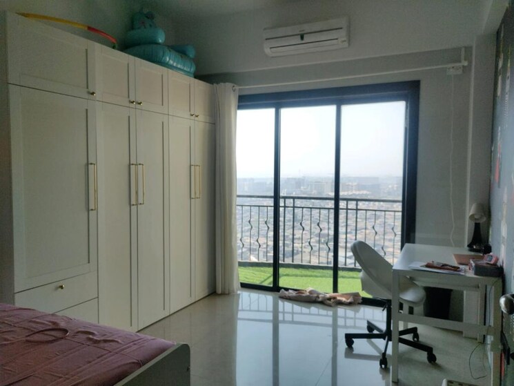 Room, yarrow-yucca-vinca 6 Bedroom 3000 Sq.Ft. Apartment In Chandivali Mumbai 9502418