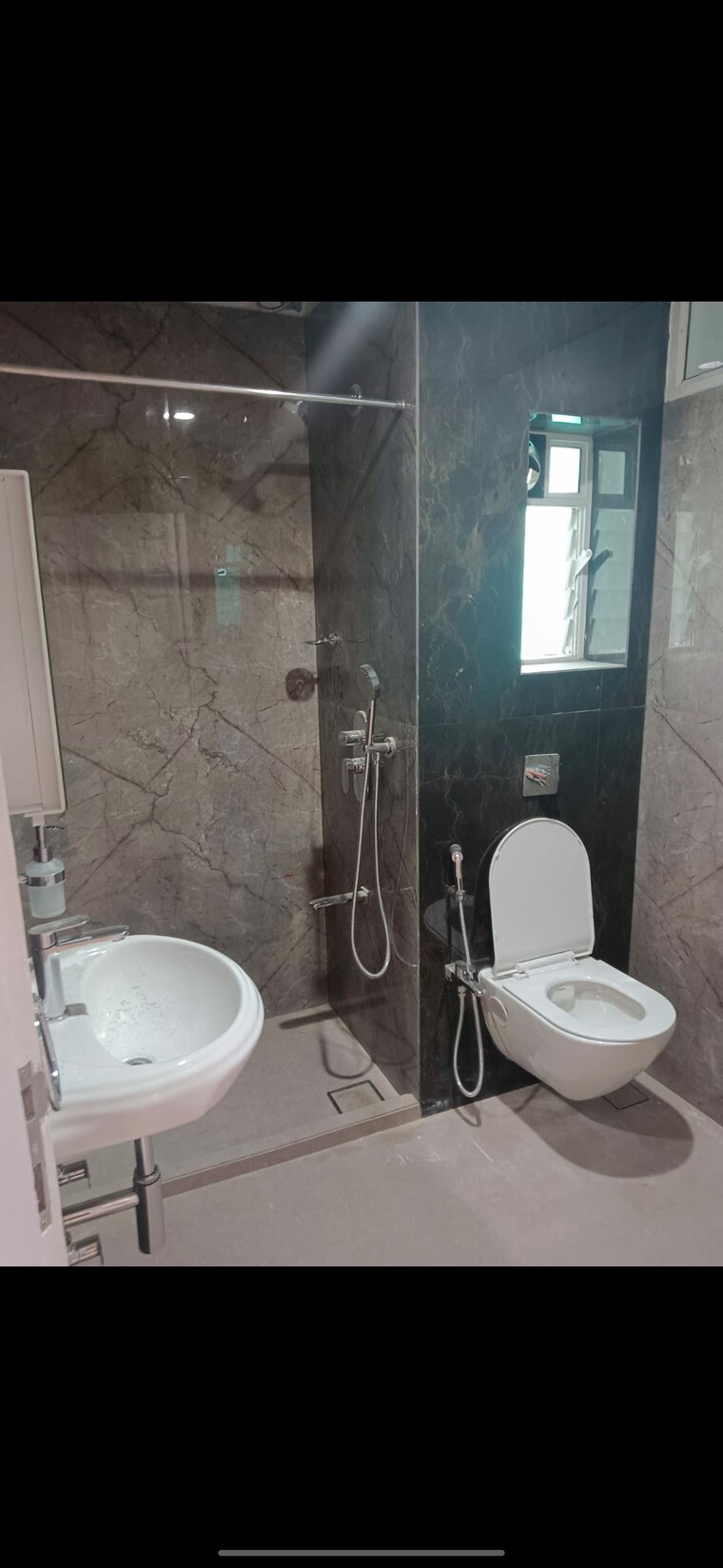 Bathroom, ganesh-bhavan 3 Bedroom 1500 Sq.Ft. Apartment In Girgaon Mumbai 9502474