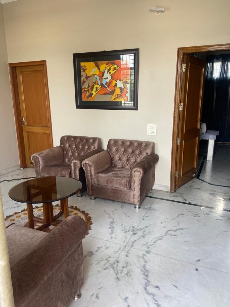 Living Room, sector 36 2 Bedroom 1400 Sq.Ft. Builder Floor In Sector 36 Chandigarh 9502621