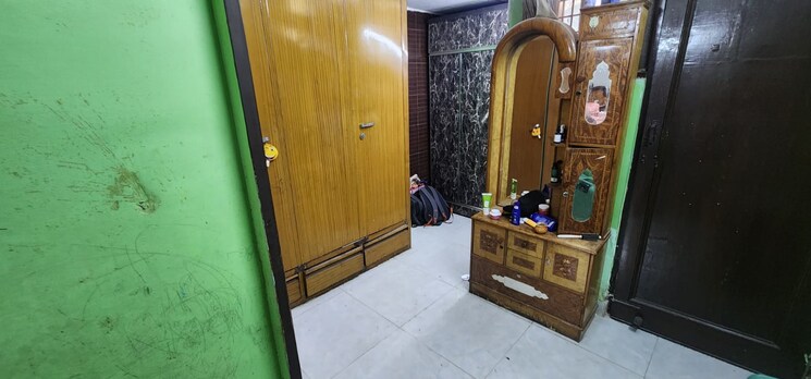 Room, sector 23 2 Bedroom 1265 Sq.Ft. Builder Floor In Sector 23 Gurgaon 9503080