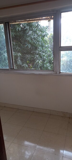 Balcony in 1.5 BHK Apartment at Ip Extension – for Rent