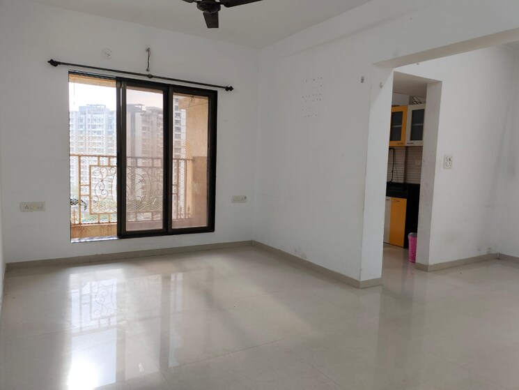 Room, cosmos-jewels 2 Bedroom 700 Sq.Ft. Apartment In Ghodbunder Road Thane 9502756