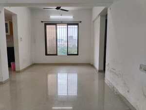2 BHK Apartment For Rent in Cosmos Jewels, Ghodbunder Road