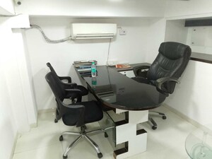 Team Area in  Office Space at Om Heera Panna Mall, Andheri West – for Rent
