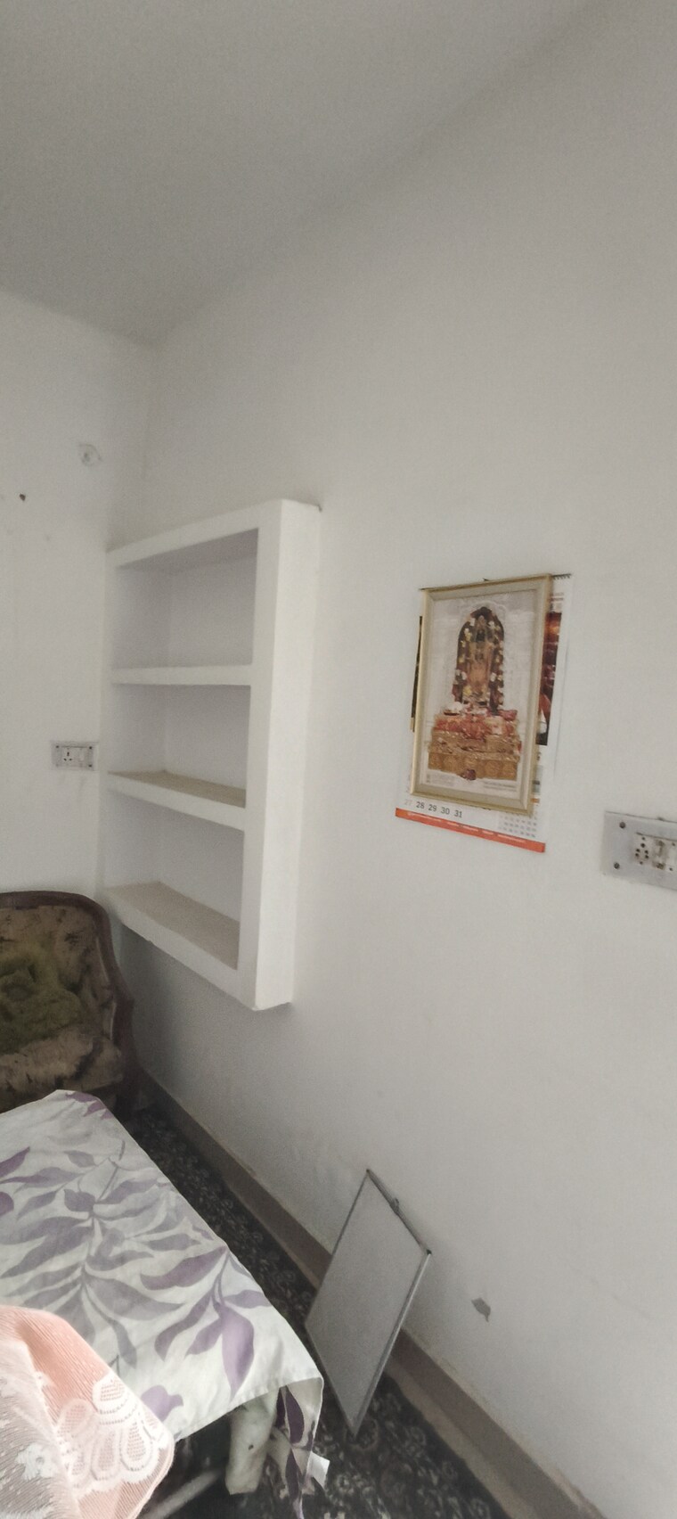 Room, khurram nagar 2 Bedroom 1000 Sq.Ft. Independent House In Khurram Nagar Lucknow 9413767