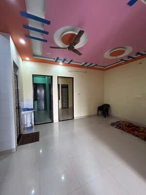 Room in 3 BHK Villa at Sector 6 Wave City – for Rent