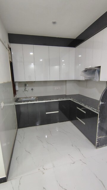 Kitchen in 3 BHK Builder Floor at Dwarka Mor – for Rent
