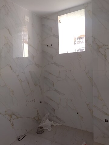 Bathroom in 3 BHK Apartment at Bariatu – for Sale