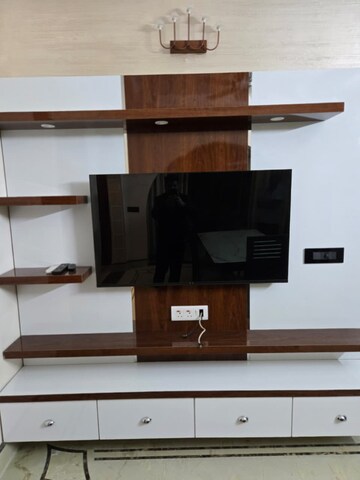  3 BHK Apartment at Green Park Extension – for Rent