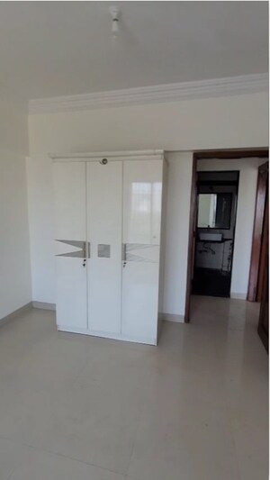 2 BHK Apartment For Rent in Vanamali CHS, Chembur