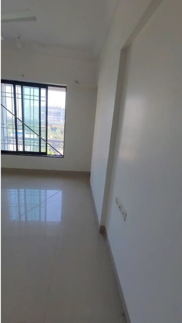 Bedroom in 2 BHK Apartment at Vanamali CHS, Chembur – for Rent