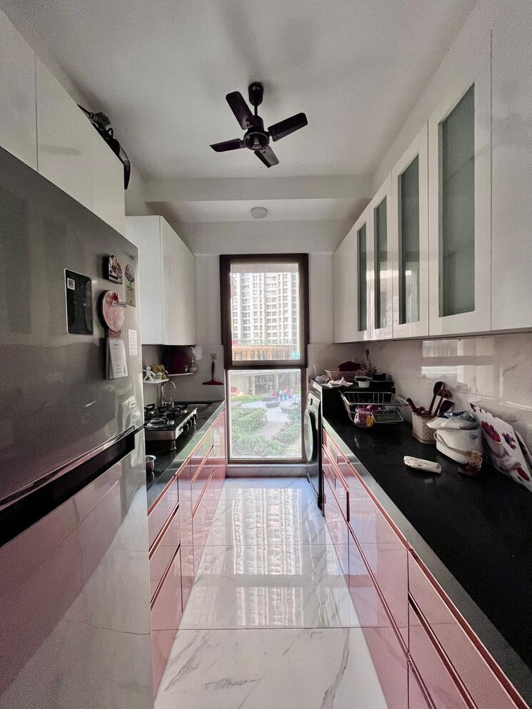 Kitchen, raymond-ten-x-era 2 Bedroom 711 Sq.Ft. Apartment In Pokhran Road No One Thane 9502872