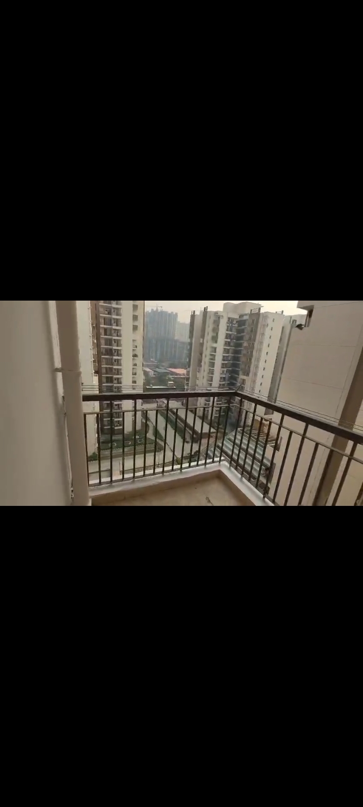 2 BHK Apartment For Rent in Amrapali Leisure Park
