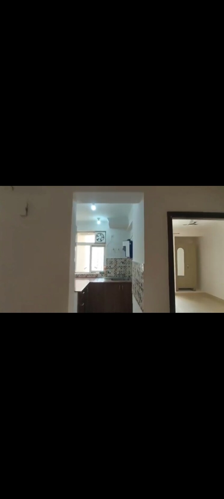 Room, amrapali-leisure-park 2 Bedroom 845 Sq.Ft. Apartment In Amrapali Leisure Valley Greater Noida 9502871