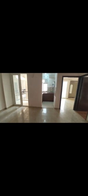 Room in 2 BHK Apartment at Amrapali Leisure Park, Amrapali Leisure Valley – for Rent