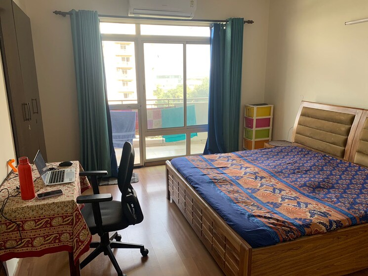 Bedroom, bestech-park-view-city-1 3.5 Bedroom 2075 Sq.Ft. Apartment In Sector 48 Gurgaon 9502945