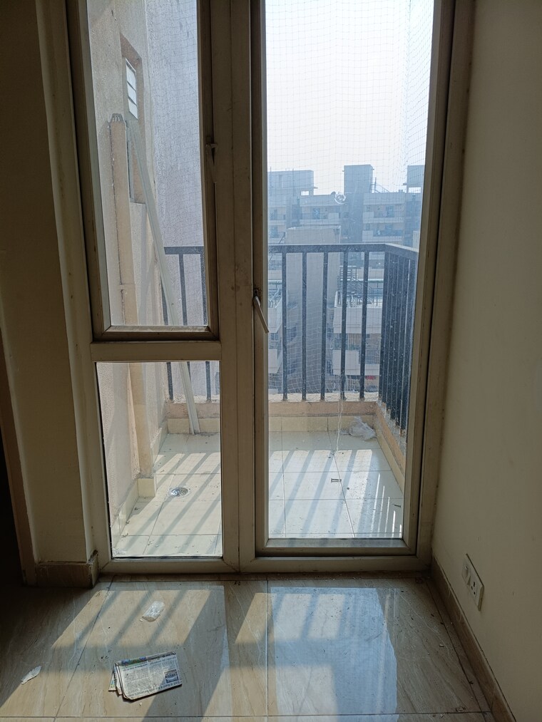 Room, gaur-city-2-14th-avenue 2 Bedroom 985 Sq.Ft. Apartment In Sector 16c Greater Noida Greater Noida 9502988