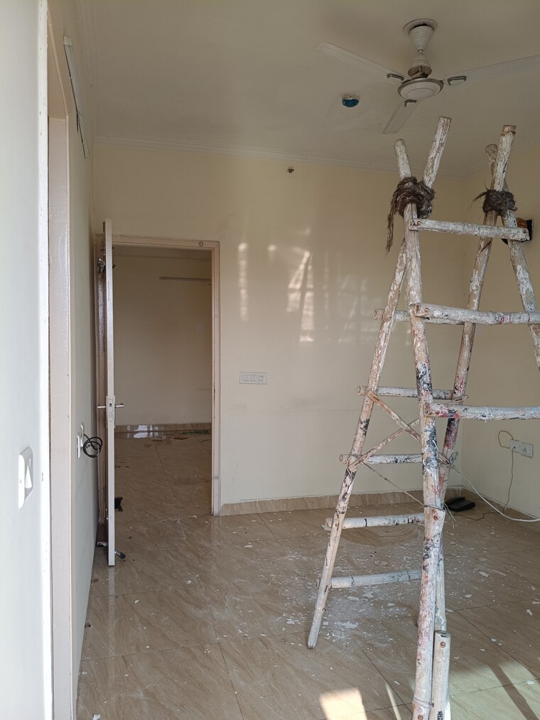 Bathroom, gaur-city-2-14th-avenue 2 Bedroom 985 Sq.Ft. Apartment In Sector 16c Greater Noida Greater Noida 9502988