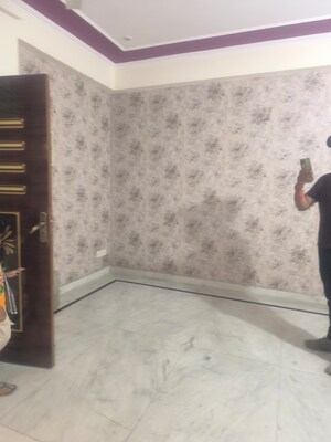 Room in 3 BHK Builder Floor at Dwarka – for Sale