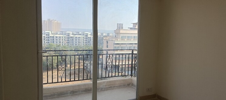 Balcony, signature-global-prime 2 Bedroom 650 Sq.Ft. Apartment In Sector 63a Gurgaon 9502966