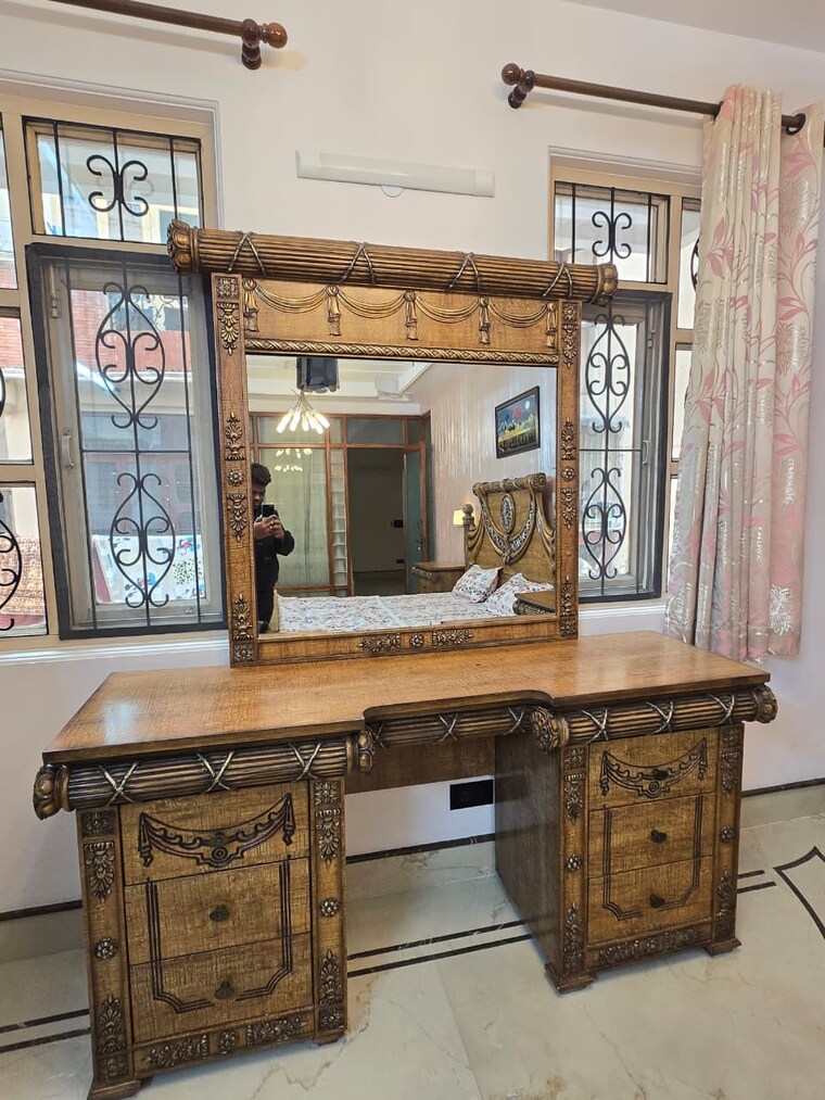 undefined, green park extension 3 Bedroom 1850 Sq.Ft. Apartment In Green Park Extension Delhi 9502980