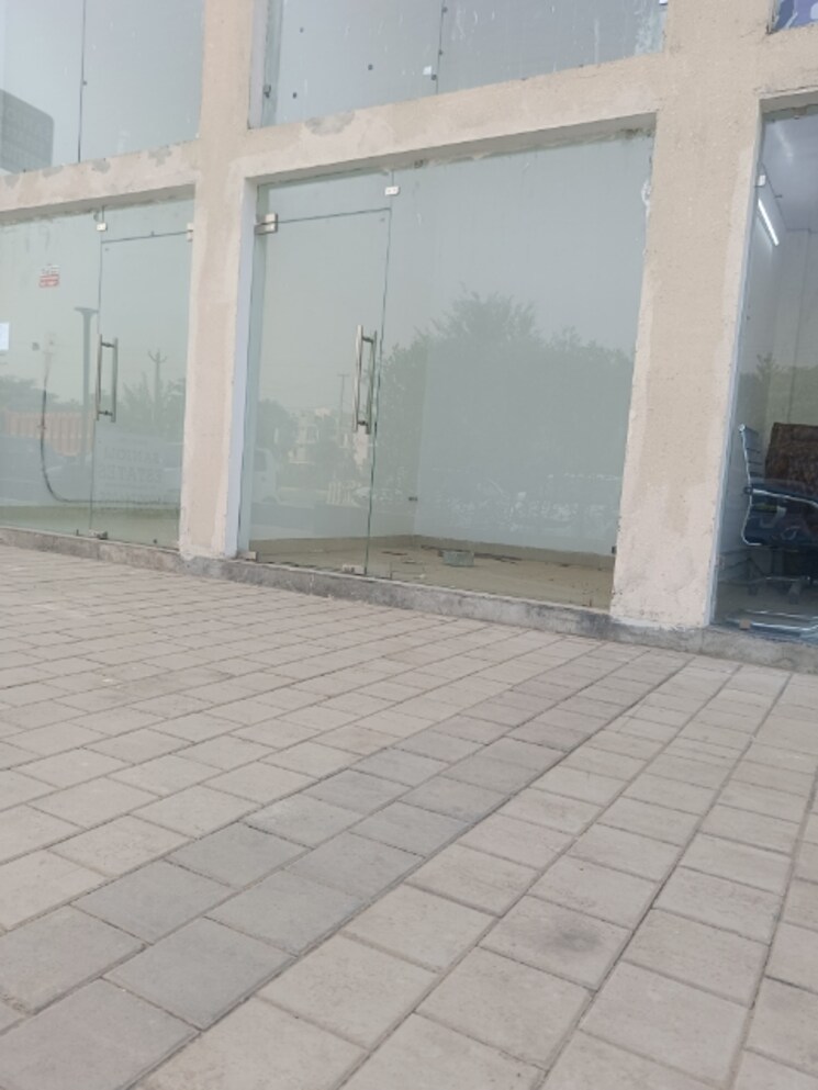 Floor Plan, signature-global-prime Commercial Shop 325 Sq.Ft. In Sector 63a Gurgaon 9503028