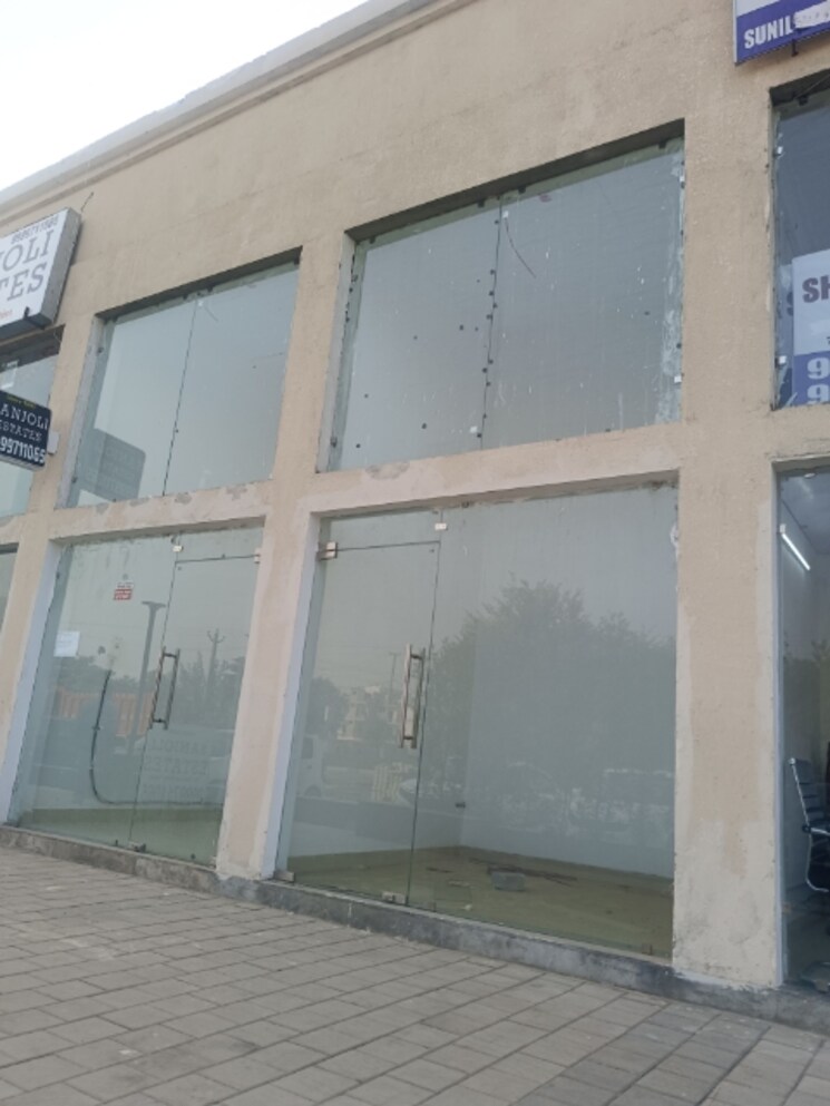 Floor Plan, signature-global-prime Commercial Shop 325 Sq.Ft. In Sector 63a Gurgaon 9503028