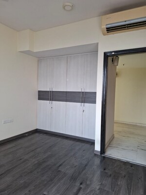 Bedroom in 3.5 BHK Apartment at Tata Primanti-Tower Residences, Sector 72 – for Sale