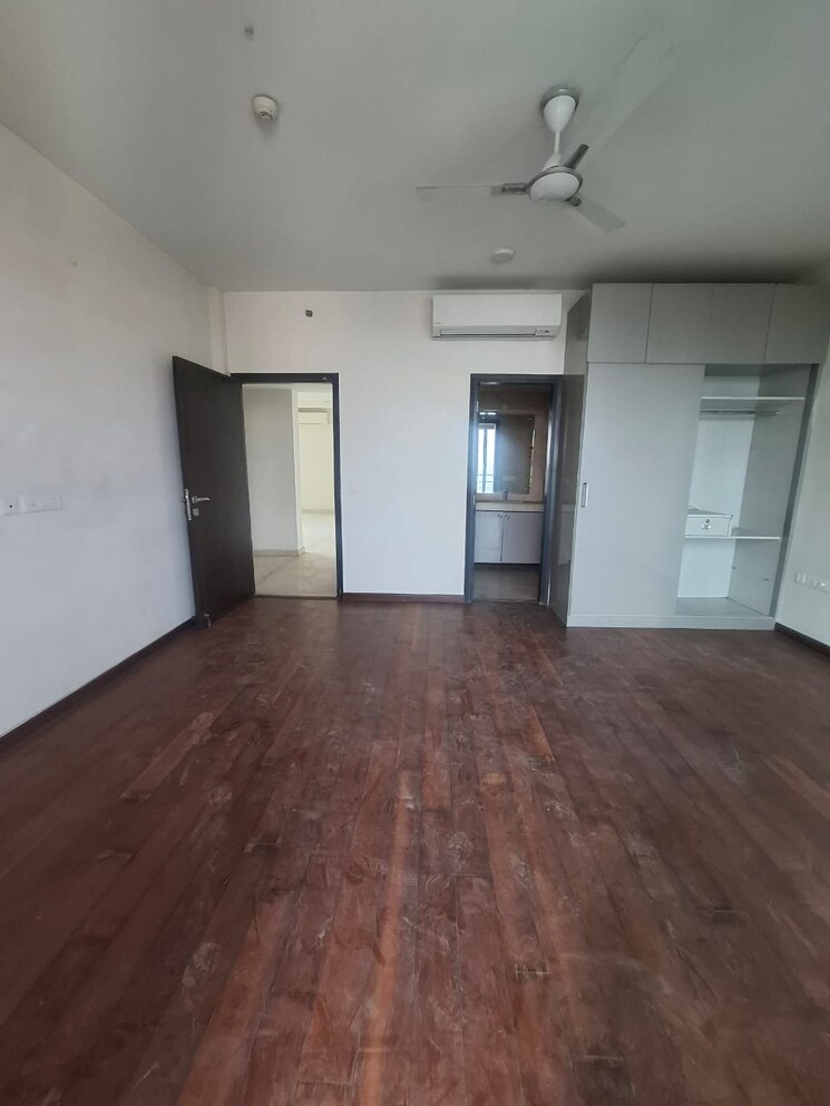 Room, tata-primanti-tower-residences 3.5 Bedroom 2550 Sq.Ft. Apartment In Sector 72 Gurgaon 9503071