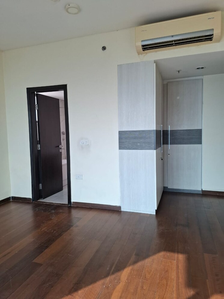 Room, tata-primanti-tower-residences 3.5 Bedroom 2550 Sq.Ft. Apartment In Sector 72 Gurgaon 9503071