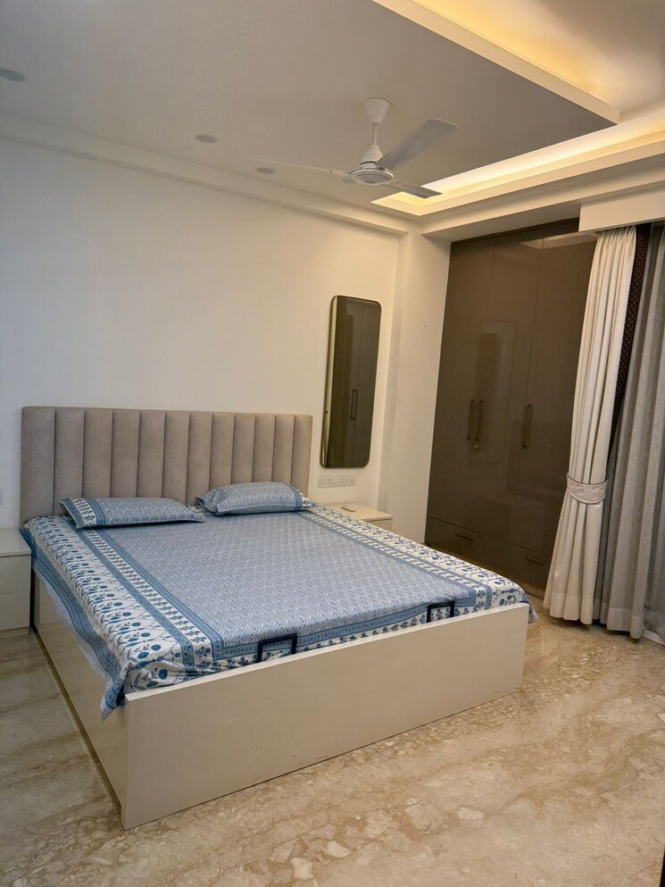 Bedroom, south extension ii 3 Bedroom 2000 Sq.Ft. Apartment In South Extension ii Delhi 9503055