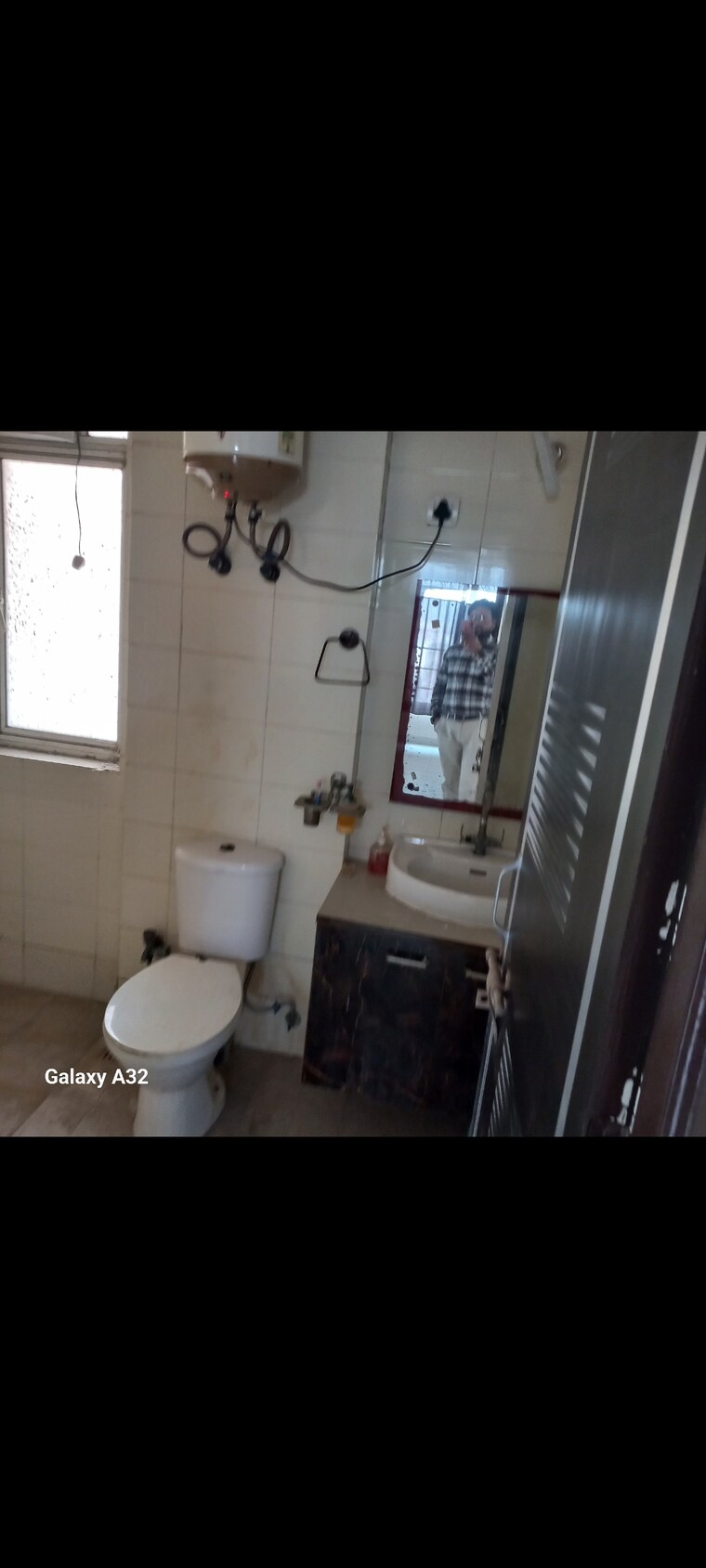 Bathroom, shiv-sai-park-apartments 2 Bedroom 1130 Sq.Ft. Apartment In Sector 87 Faridabad 9503170