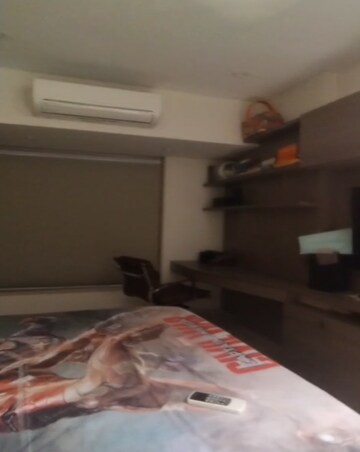 Bedroom in 3 BHK Apartment at Safal Twins, Chembur – for Rent