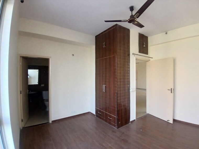 Room, pioneer-park-araya 2 Bedroom 1200 Sq.Ft. Apartment In Sector 62 Gurgaon 9503175