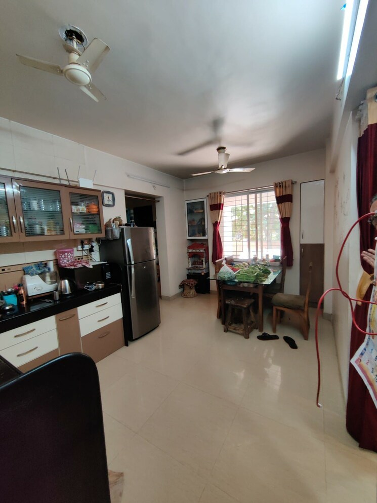 Living Room, yash-orchid 2 Bedroom 826 Sq.Ft. Apartment In Baner Pune 9503280