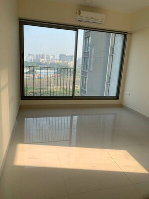 2 BHK Apartment For Rent in Sunteck City Avenue 4, Goregaon West