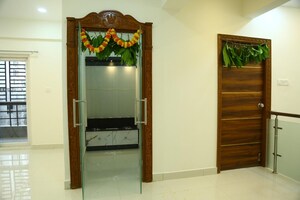 Room in 4 BHK Builder Floor at Khajaguda – for Sale