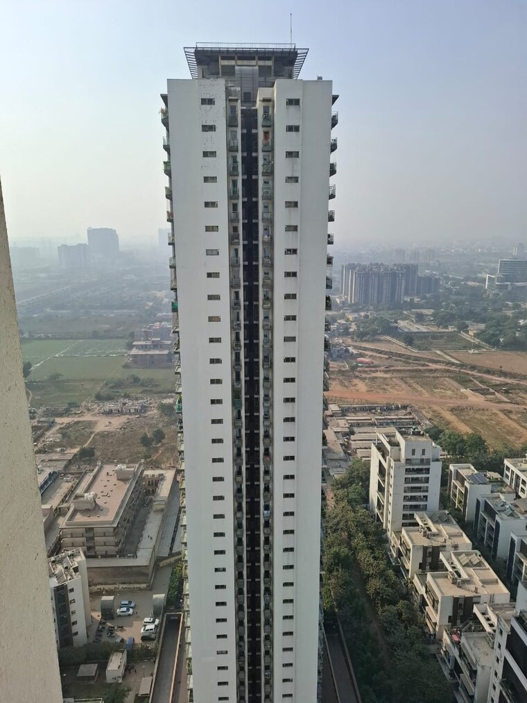 Exterior View, tata-primanti-tower-residences 4 Bedroom 2625 Sq.Ft. Apartment In Sector 72 Gurgaon 9503364