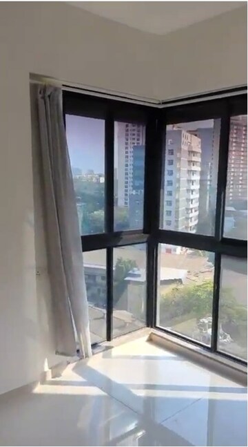 Bedroom in 2 BHK Apartment at Deonar – for Rent