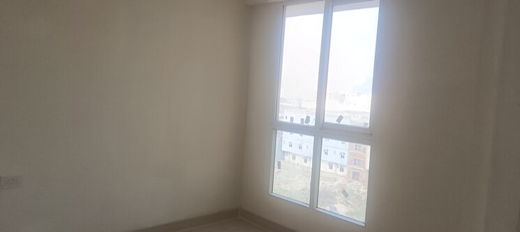 Room, signature-global-prime 2 Bedroom 573 Sq.Ft. Apartment In Sector 63a Gurgaon 9503370