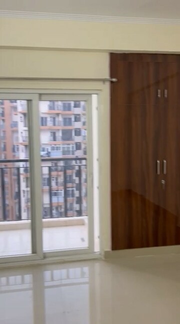 Master Plan in 3 BHK Apartment at Amrapali Centurian Park, Tech Zone 4 Greater Noida – for Rent