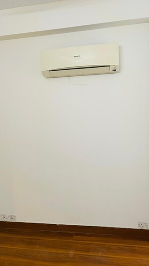  3.5 BHK Apartment at BPTP The Resort, Sector 75 – for Sale